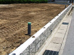 �l�l�Z��E�O�\�H���A�u���b�N�ςݗi�ǁA�����H��