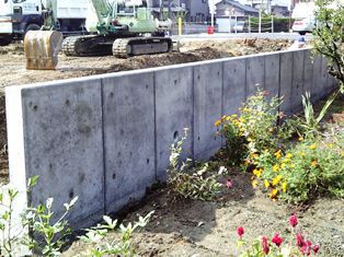 �l�l�Z��E�O�\�H���A�S�؃R���N���[�g�i�ǁA�����H��